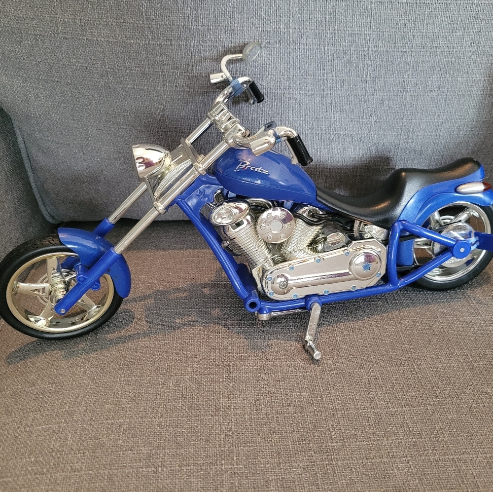 Bratz motorcycle